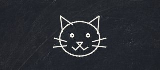 Dessin au trait d'un chat à la craie sur un tableau noir